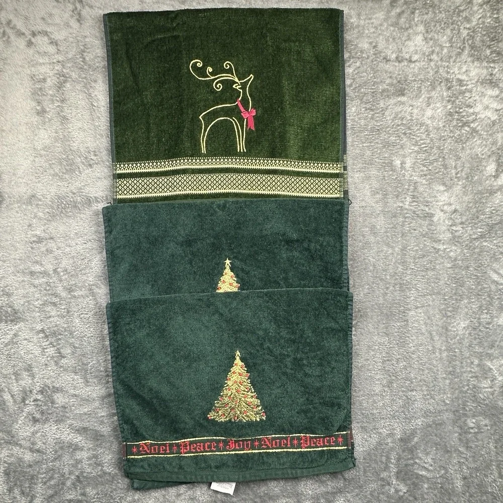 Santens Christmas Tree 3 Hand Towels Embroidery Peace Joy Noel JC Penney Cotton